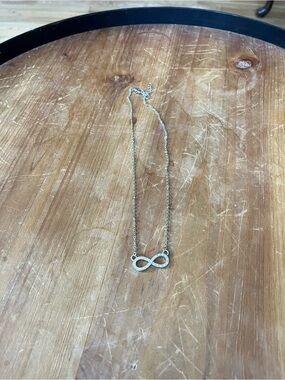 Silver Infinity Pendant Necklace - Elegant Women's Jewelry